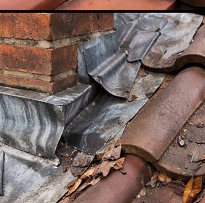 Slecht of versleten loodwerk